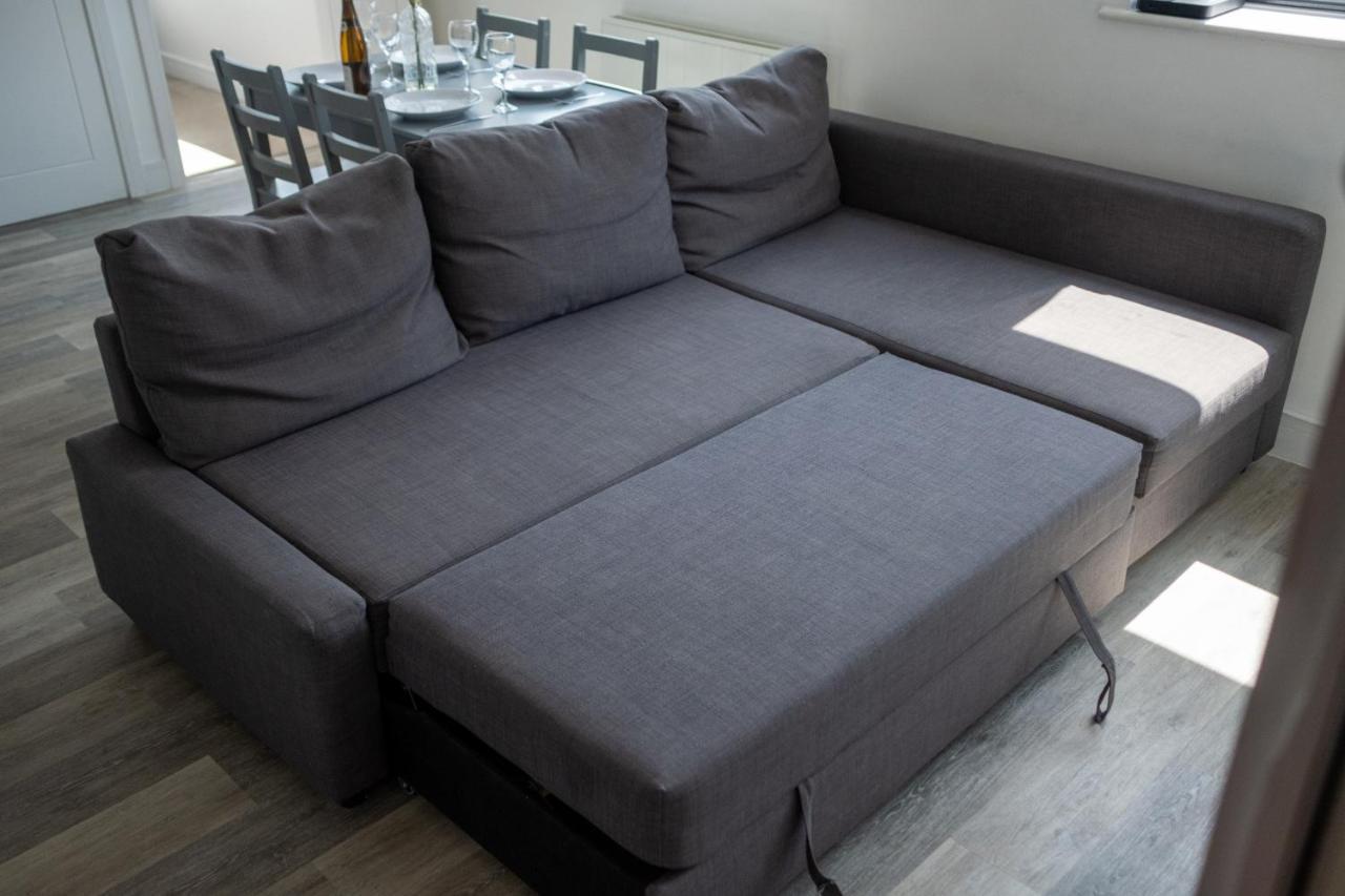 Modern One Bedroom Apartment In Town Centre & 4 Min To The Beach Μπόρνμουθ Εξωτερικό φωτογραφία
